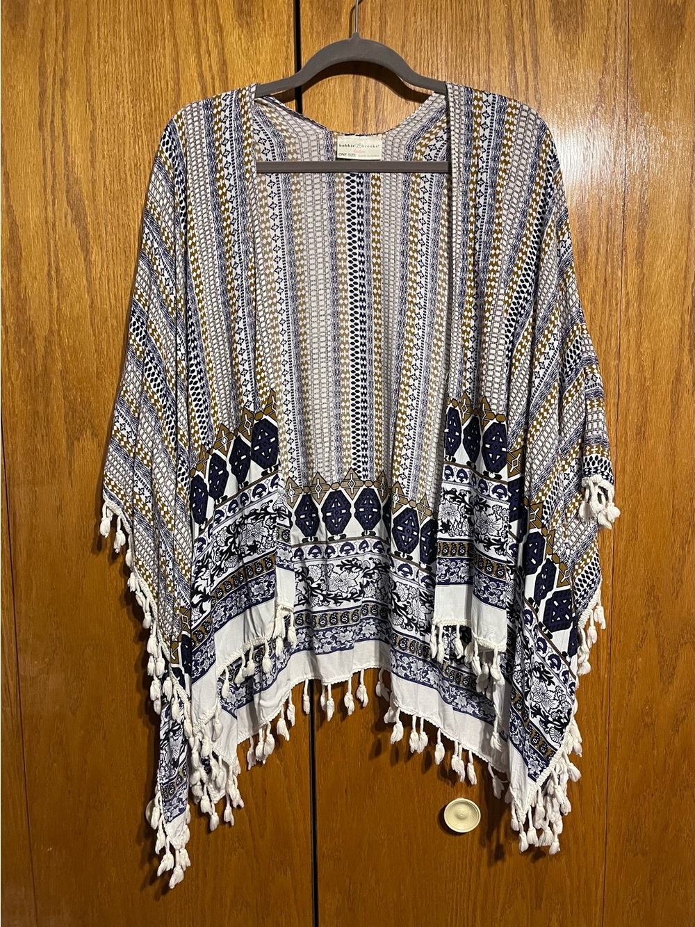 Bobbie Brooks Navy, Cream and Gold Patterned Tassel Kimono